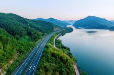 2021年广西水运基础设施建设完成投资145.6亿元，同比增长56.8%