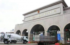 广西边境公路口岸通关量超春节前水平 单日出入境重车首次突破千辆